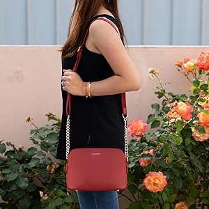 David Jones – Bolso bandolera para mujer – Bolso de mano con cadena plateada para llevar al hombro